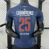 Camisola FC Paris Saint-Germain 2024-25 Principal Final UCL Versão Jogador-Campeão