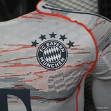 Camisola Manga Comprida FC Bayern Munique 2025-26 Alternativa Creme Versão Jogador